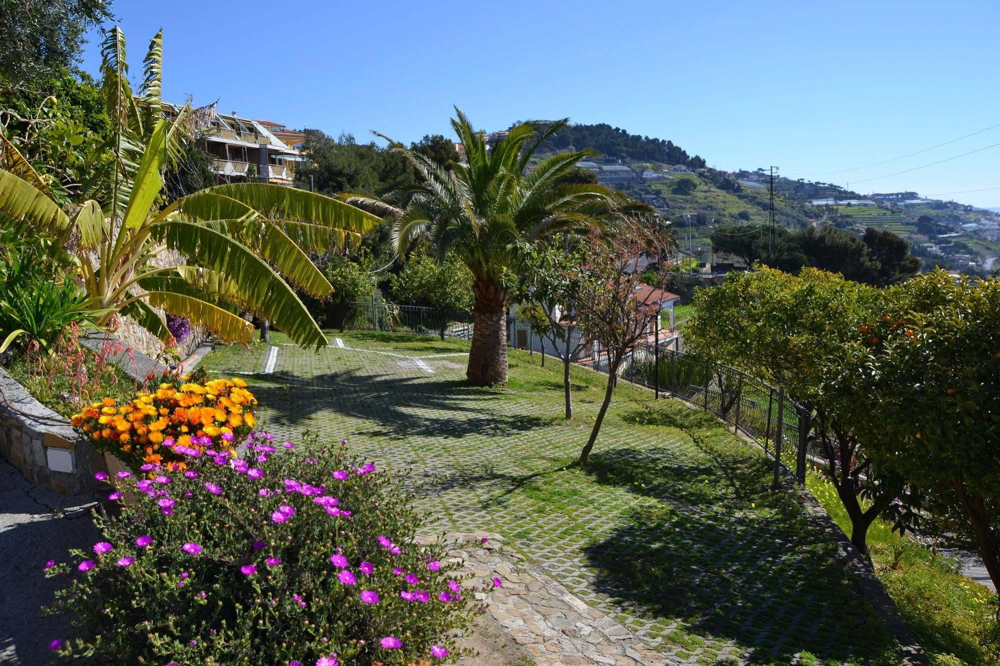 Le Terrazze Appartamenti Vacanze Sanremo Exterior foto